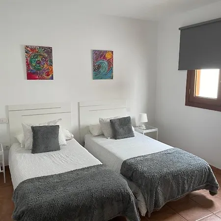 Apartment Rostros