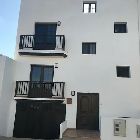 Rostros Apartment *